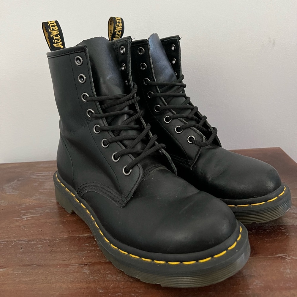 Dr. Martens 1460 black boots size 7